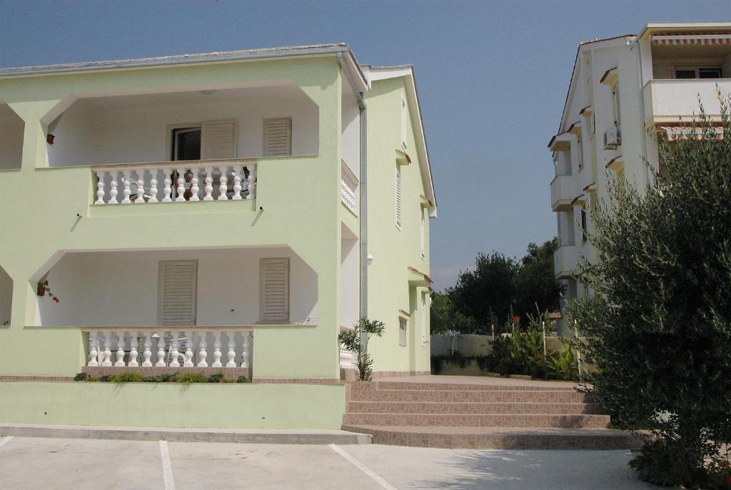 Apartments Svekric Novalja Extérieur photo